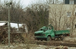 Diesen Ford-Pritschenwagen, der bestimmt schon bessere Zeiten gesehen hat, habe ich in den Achtzigern in München entdeckt