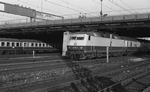 120 001 am 22.02.84 an der Donnersberger Br&uuml;cke in M&uuml;nchen